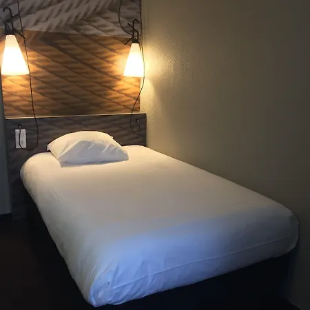 Ibis Centre Mairie Hotel