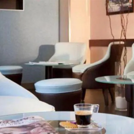 Hotel Ibis Centre Mairie