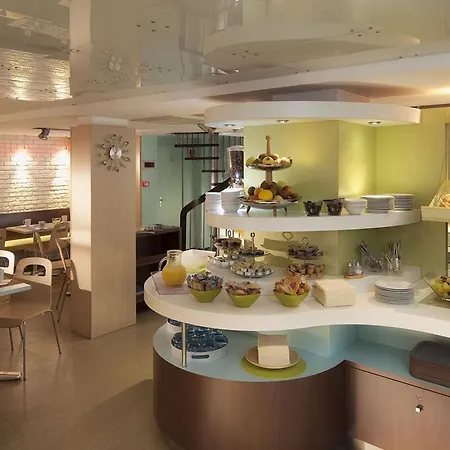 Ibis Centre Mairie Hotel Clichy