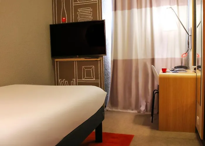 Hotel Ibis Centre Mairie