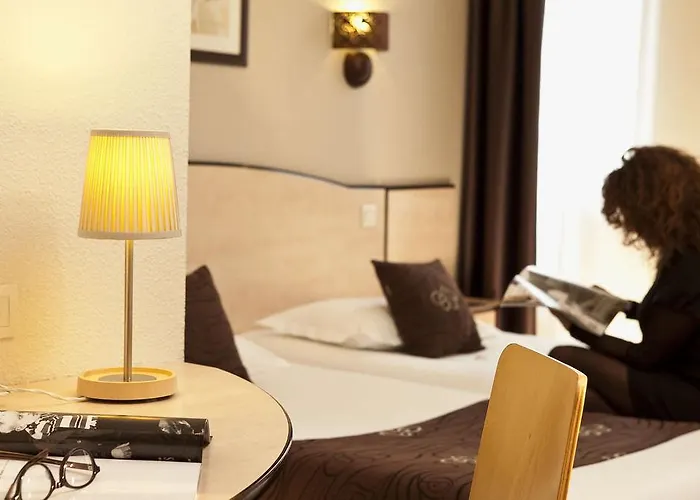Szálloda Ibis Centre Mairie 3*