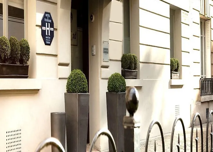 Ibis Centre Mairie Szálloda Clichy