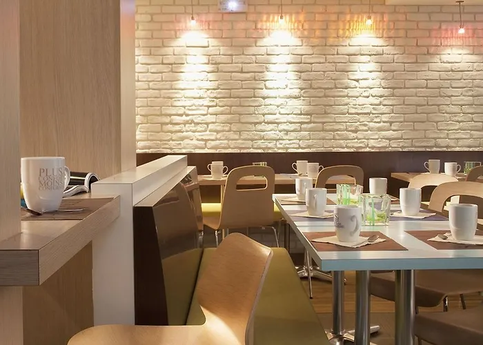 Ibis Centre Mairie Hotel Clichy
