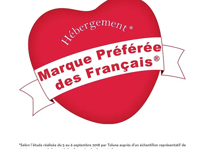 Ibis Centre Mairie Hotel 3*